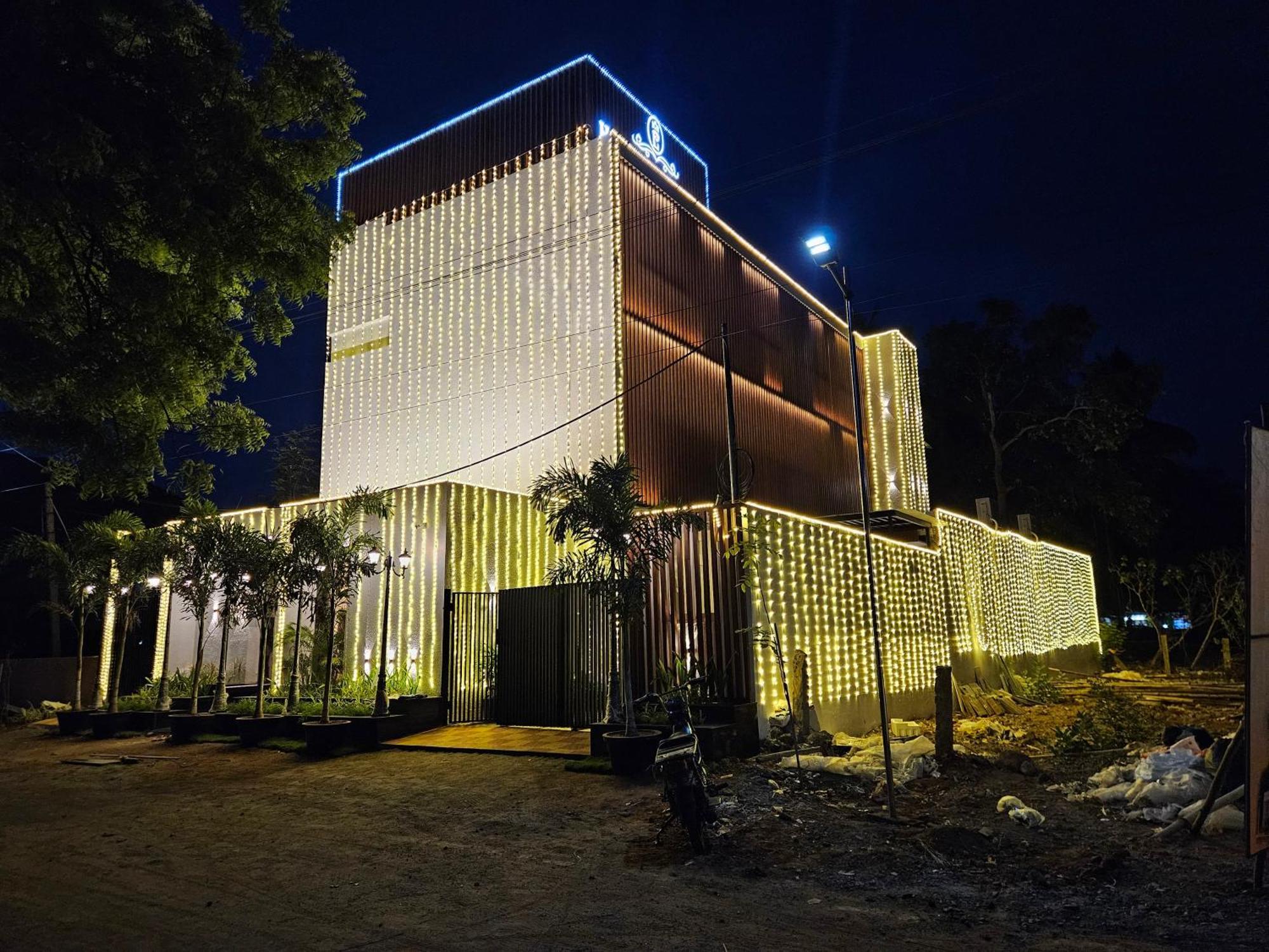 Hotel Pl Grand Karaikkudi Exterior photo