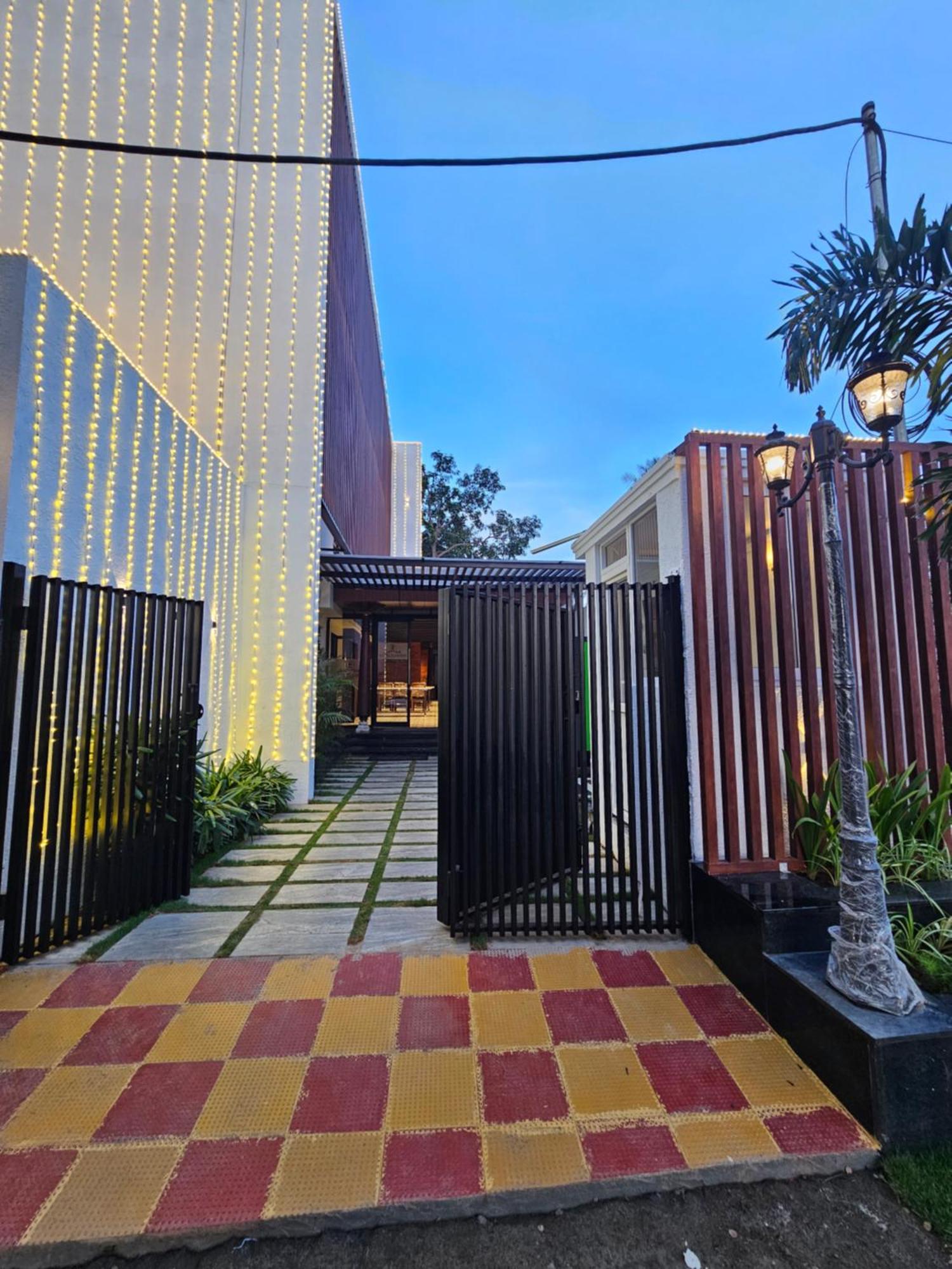 Hotel Pl Grand Karaikkudi Exterior photo