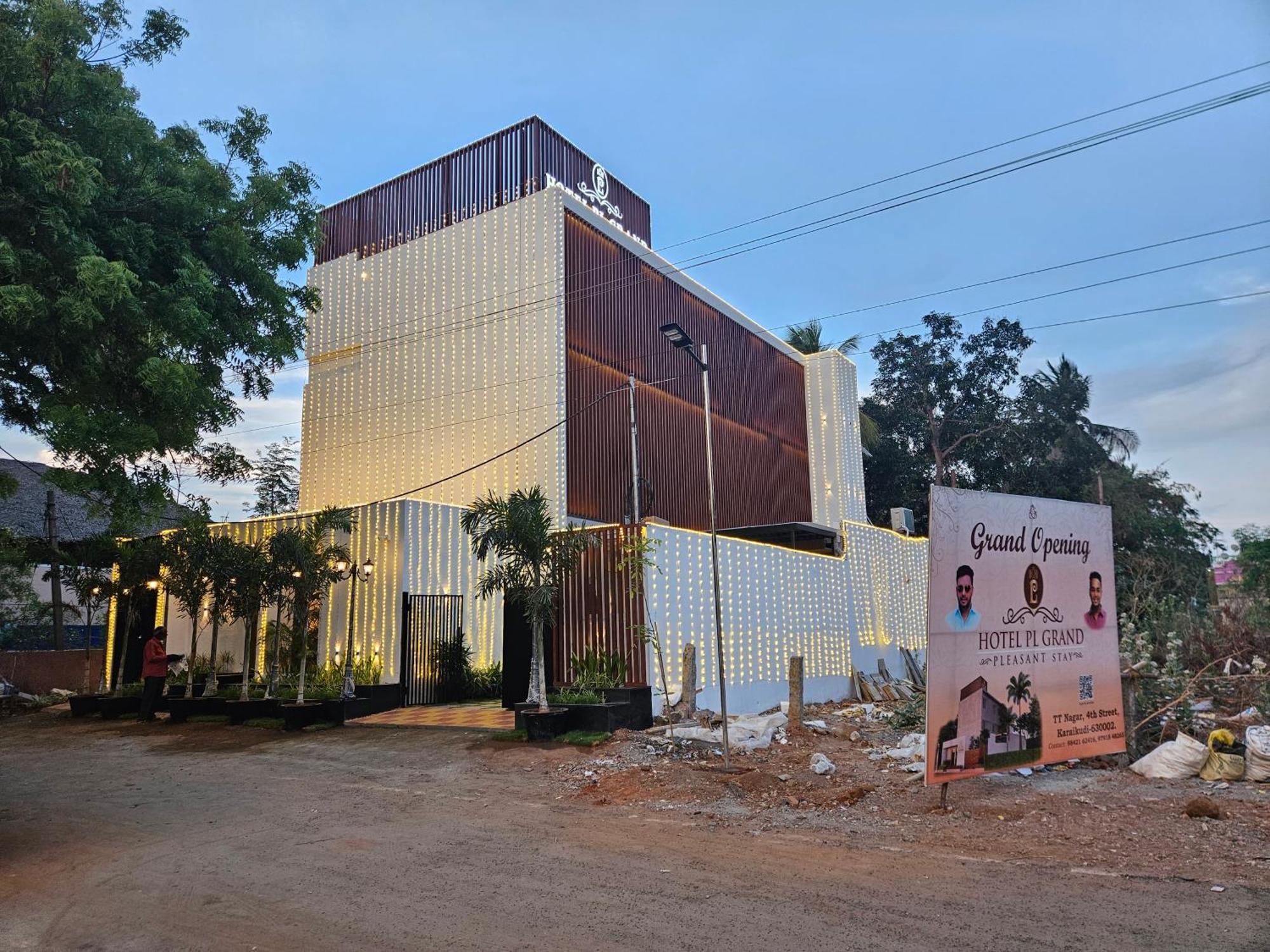 Hotel Pl Grand Karaikkudi Exterior photo